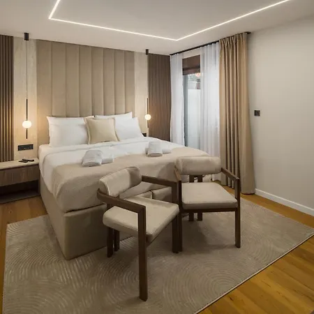 Hotel Heritage Ames 4*