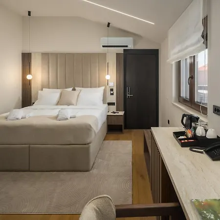 Heritage Ames Porec